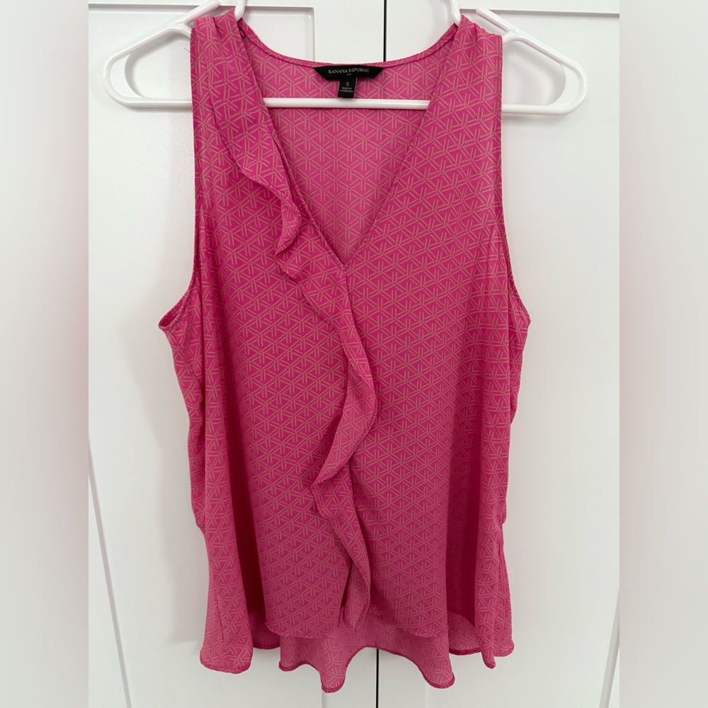 Banana Republic Fuchsia Ruffle Blouse